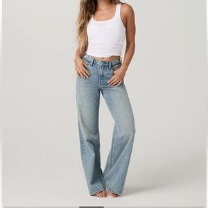 NWT Recently Released Vuori Vintage Wide-leg Jean